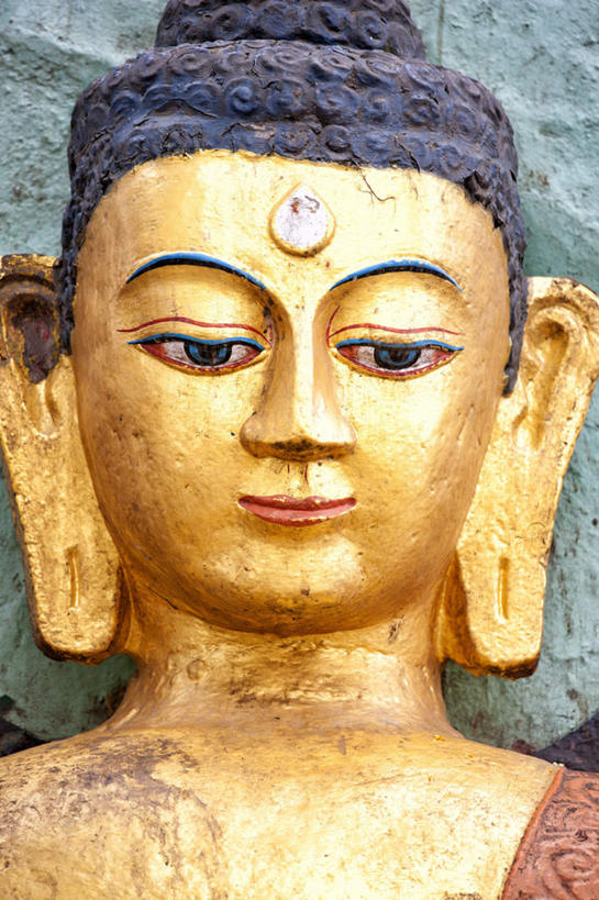 东方人,脸,头,脸颊,一个人,无人,竖图,室外,特写,白天,正面,旅游,度假,名胜古迹,标志建筑,地标,建筑,雕塑,尼泊尔,亚洲,仅一个男性,仅一个人,阴影,遗迹,艺术,装饰,光线,雕刻,雕像,影子,首都,注视,黄种人,古迹,文物,娱乐,建设,古建筑,肩膀,仅一个年轻男性,阳光,工艺品,观察,看,享受,休闲,金色,旅游胜地,放松,观看,纪念,美术,察看,富贵,关注,主题,南亚,陈列,古文明,加德满都,忠诚,尼泊尔王国,加都,斯瓦扬布寺,功能,美学,富丽,漆雕,斯瓦扬布山,名誉,荣华,德满都,斯瓦扬布佛院,斯瓦扬布纳特寺,四眼天神庙,男人,男性,年轻男性,亚洲人,头部,脸部,脸蛋,面部,半身,彩图