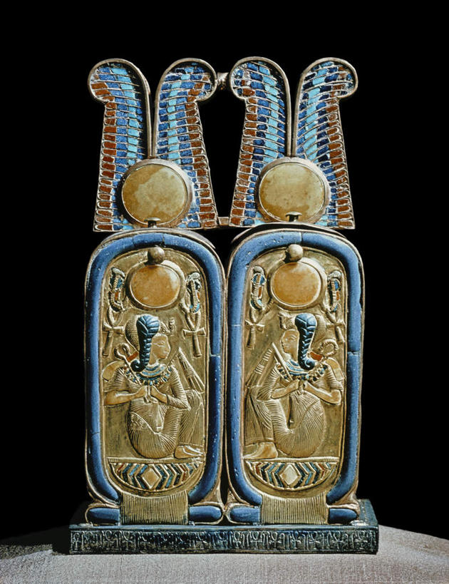 无人,博物馆,竖图,室内,特写,白天,正面,旅游,度假,名胜古迹,家具,标志建筑,城市,地标,建筑,静物,非洲,埃及,开罗,阴影,研究,遗迹,装饰,反射,影子,首都,教育,古迹,文物,娱乐,建设,古建筑,两个,享受,休闲,旅游胜地,放松,古董,展览,华丽,修饰,点缀,古埃及,欣赏,陈列,古玩,古文明,北非,首府,阿拉伯埃及共和国,金字塔之国,棉花之国,衬托,美观,雅致,雅观,阿非利加洲,开罗省,典藏,埃及开罗博物馆,解放广场,开罗解放广场,彩图