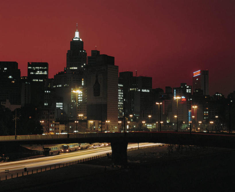 无人,家,高楼大厦,横图,室外,夜晚,正面,长时间曝光,度假,办公楼,美景,日落,城市风光,城市,大厦,道路,建筑,路,路灯,摩天大楼,写字楼,公路,照明,巴西,阴影,光线,影子,房屋,屋子,景观,晚霞,霞光,落日,高架,公寓,灯光,交通,娱乐,洋房,楼房,住宅,灯,黄昏,楼宇,享受,休闲,商务楼,景色,彩霞,南美,放松,照亮,南美洲,照明设备,拉丁美洲,美洲,曝光,高架桥,高架道路,跨线桥,巴西联邦共和国,首府,亚美利加洲,南亚美利加洲,圣保罗,圣保罗市,圣保罗州,夕照,夕阳,彩图,房子,大楼,高层建筑,高楼,摩天楼,斜阳