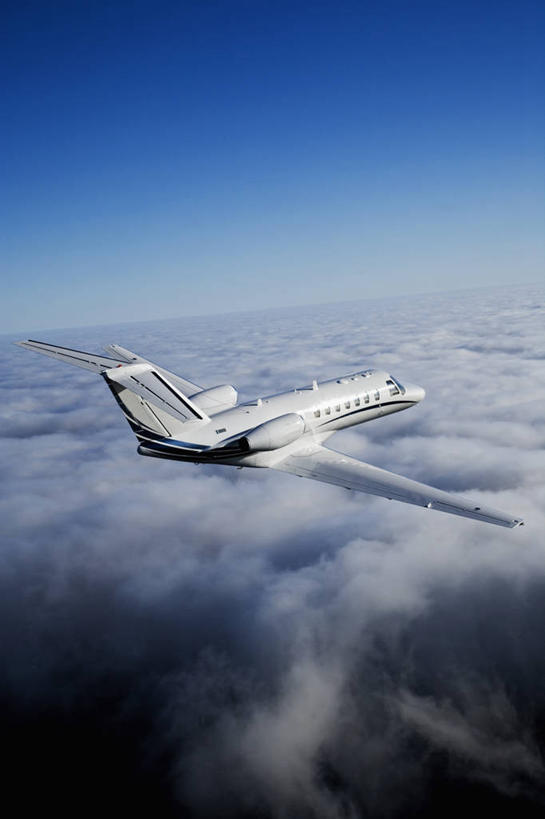 无人,竖图,俯视,航拍,室外,白天,留白,水,飞机,美国,云,交通,航空,蓝色,天空,交通工具,运输,摄影,客机,鸟瞰,加利福尼亚,载具,彩图,高角度拍摄,奖状X,商务机