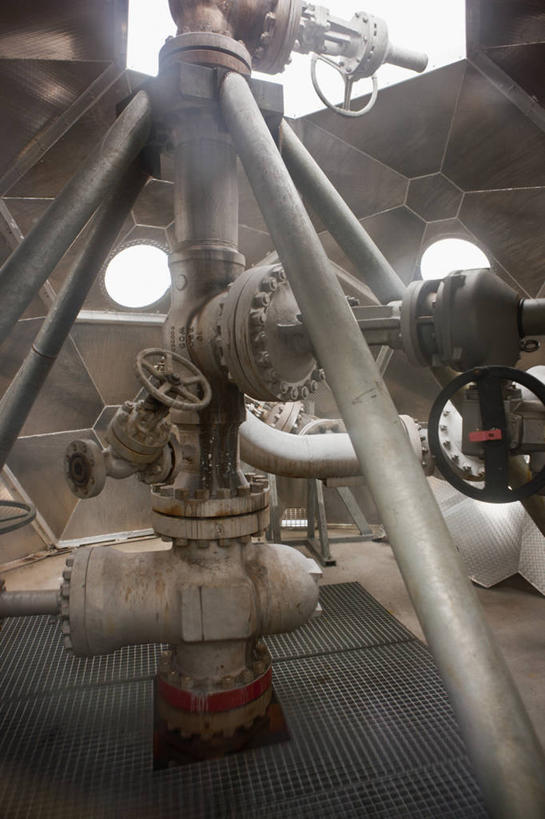 无人,竖图,室内,环保,金属,蒸汽,设备,物品,车轮,摄影,能源,回收,资源,螺钉,利用,低碳,循环,替代能源,持续,彩图