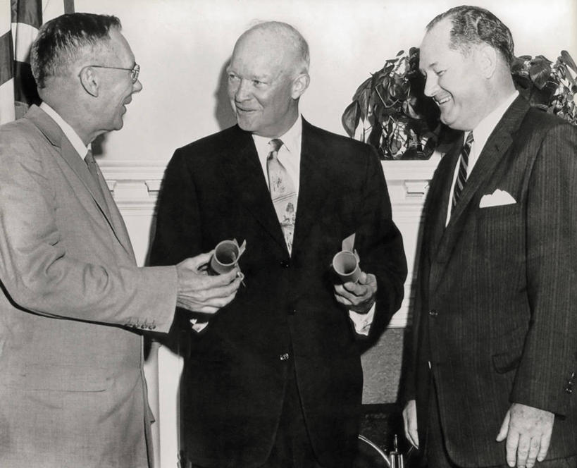 西方人,成年人,老年人,三个人,横图,黑白,欧洲,美国,欧洲人,首都,历史,摄影,白宫,总统,肖像,政府,华盛顿特区,美国宇航局,老年男性,白种人,半身,艾森豪威尔总统,空间探索