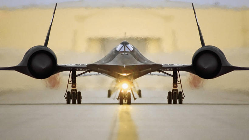 无人,横图,室外,白天,飞机,鸟,美国,鸟类,热,航空,交通工具,战争,摄影,空军,迅速,飞行器,北美,北美洲,加利福尼亚,载具,美洲,军用机,美军,军用战斗机,侦察机,黑鸟侦察机,喷气式飞机,SR-71A黑鸟超音速侦察机,SR-71黑鸟战略侦察机,北亚美利加洲,亚美利加洲,美国宇航局,彩图,爱德华兹空军基地,美利坚合众国,飞机跑道