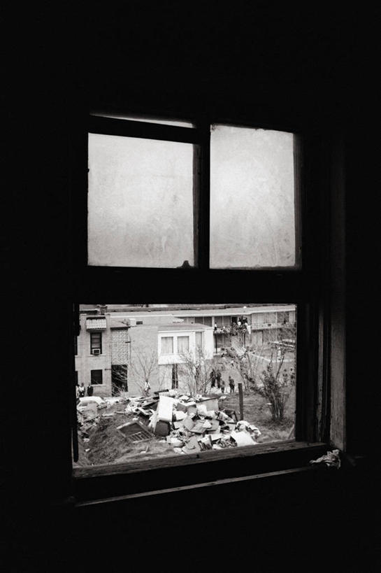 竖图,黑白,室内,窗户,美国,历史,摄影,视角,狙击手,田纳西,彩图,公民权利