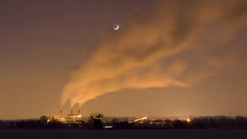 无人,横图,室外,夜晚,烟囱,美国,蒸汽,月亮,冬天,月光,天空,模型,发电站,工业,摄影,明亮,污染,照亮,皎洁,内布拉斯加,空气污染,彩图,奥马哈