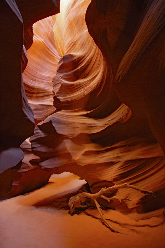 无人,竖图,室外,白天,美国,科学,地形,红色,地标建筑,摄影,亚利桑那,北美,北美洲,美洲,亚利桑那州,大峡谷之州,北亚美利加洲,亚美利加洲,地质学,羚羊峡谷,沙岩,上羚羊峡谷,彩图,旅行,美利坚合众国