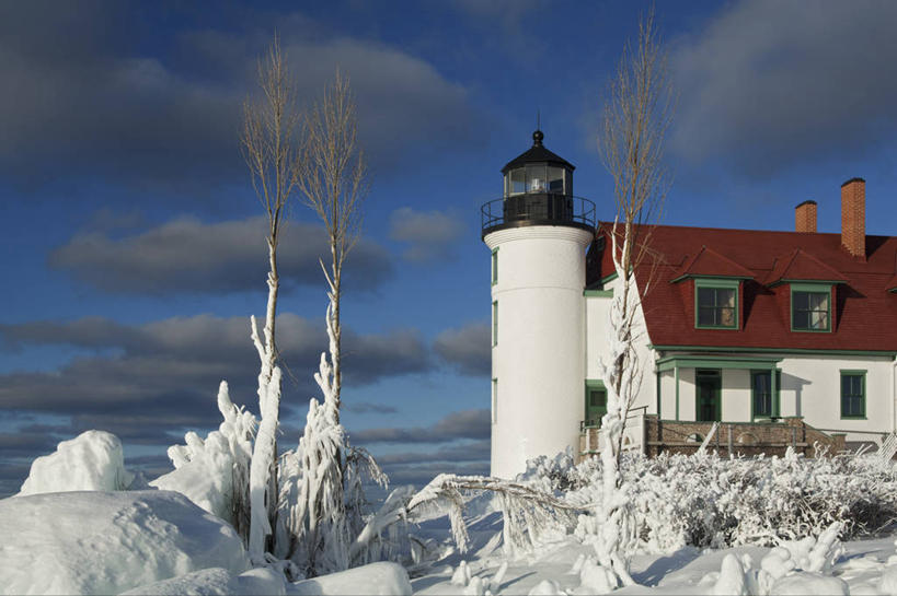 无人,横图,室外,白天,雪,建筑,冰,云,冬天,灯塔,自然灾害,天气,寒冷,摄影,灵感,宁静,北美,决心,密歇根湖,五大湖,海滩,彩图