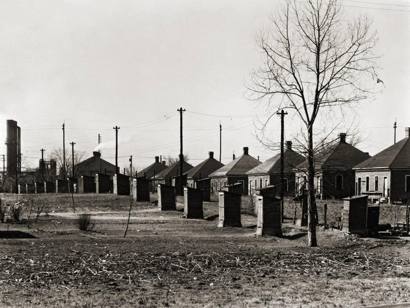 无人,横图,黑白,室外,白天,卫生间,洗手间,浴室,建筑,美国,房屋,工业,摄影,公厕,公共厕所,阿拉巴马州,厕所