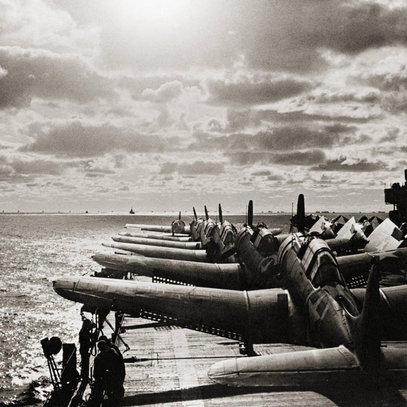 方图,黑白,室外,白天,军事,大西洋,战争,运输,摄影,第二次世界大战,军用机,安诺拉盖伊轰炸机,爆炸物