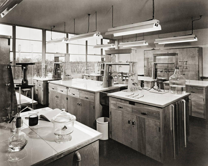 无人,横图,黑白,室内,白天,烧杯,长椅,实验室,书桌,摄影