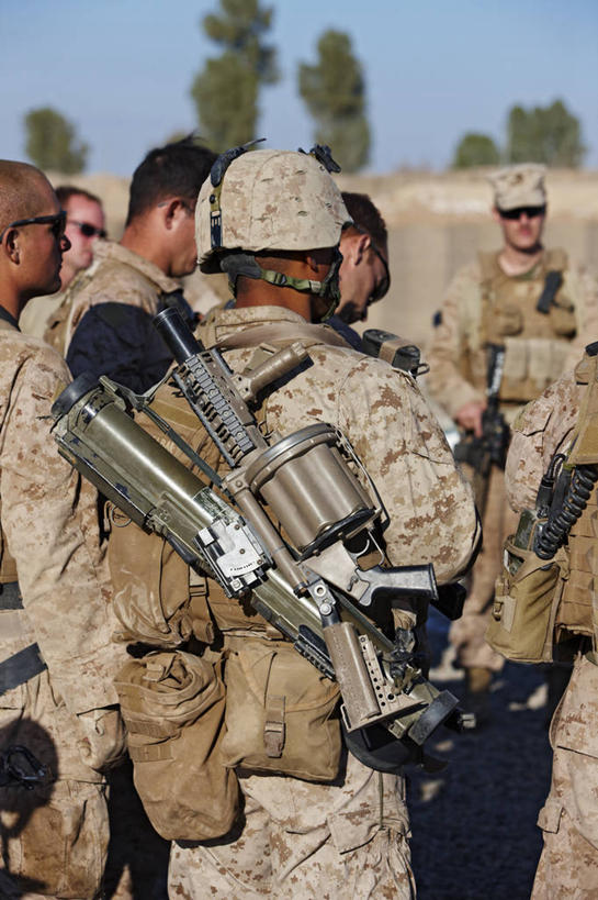 无人,竖图,室外,白天,草原,美国,钢铁,水塔,历史,草,平原,摄影,铆钉,工程,科罗拉多州,彩图,大平原