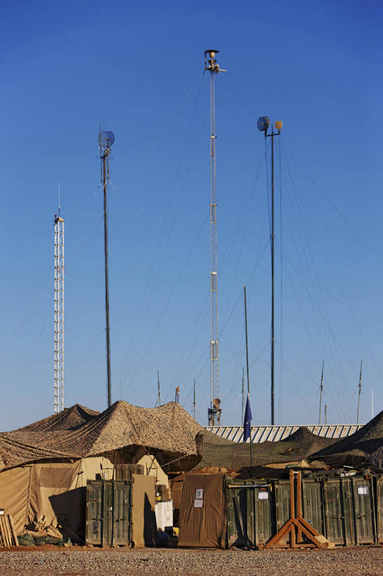 无人,竖图,室外,白天,通讯,帐篷,塔,摄影,无线电通信塔,格子饼,彩图,美国海军陆战队