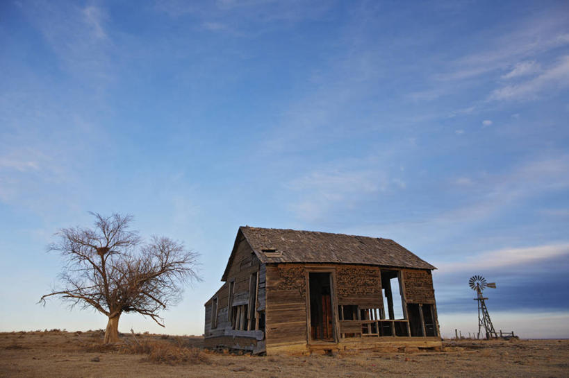 无人,农场,横图,室外,白天,废弃,房屋,天气,历史,树,平原,摄影,报废,怪异,死亡,腐烂,废物,恐怖,提示,丢弃,改变,毁灭,放弃,抛弃,科罗拉多州,超自然,摈弃,彩图,屏弃,摈斥,摒除,鬼,大平原