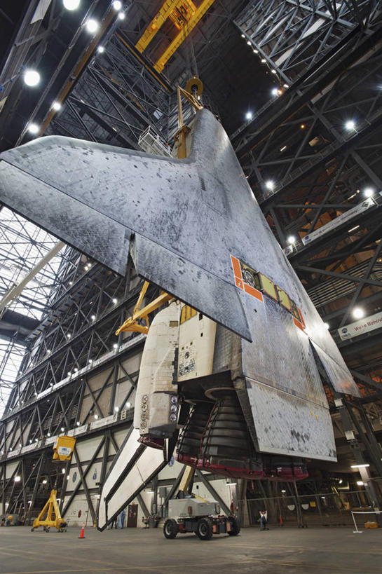 竖图,室内,美国,摄影,北美,北美洲,美洲,航天飞机,亚特兰蒂斯号,佛罗里达,佛罗里达州,佛州,阳光州,肯尼迪航天中心,北亚美利加洲,亚美利加洲,迈雷特岛国家野生动物保护区,梅里特岛,彩图,美利坚合众国,空间探索