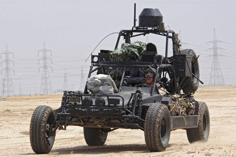 成年人,两个人,横图,室外,白天,沙漠,科威特,军事,首都,摄影,海军,波斯湾,多哈,男人,彩图