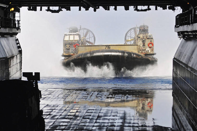 无人,横图,室外,白天,正面,船,军事,摄影,海军,气垫船,彩图,美国海军,亚丁湾