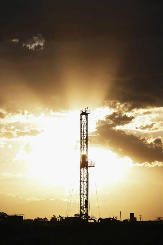 无人,工厂,竖图,室外,白天,探险,化工厂,技术,日落,黄昏,工业,摄影,井,天然气,控制,石油工业,剪影,科罗拉多州,化石燃料,彩图,制造厂,生产工厂