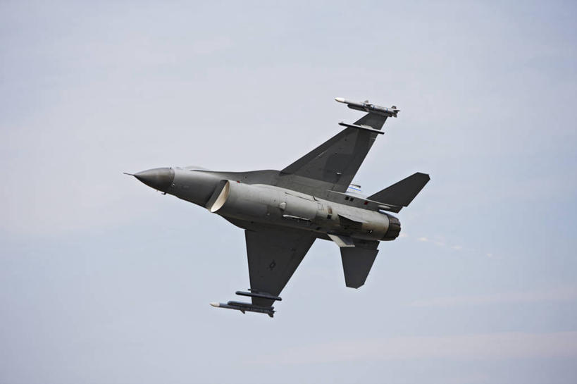 无人,横图,室外,白天,安全,美国,力量,战争,摄影,空军,准确,打斗,进攻,军用机,科罗拉多州,F-16战隼战斗机,蝰蛇,技能,彩图