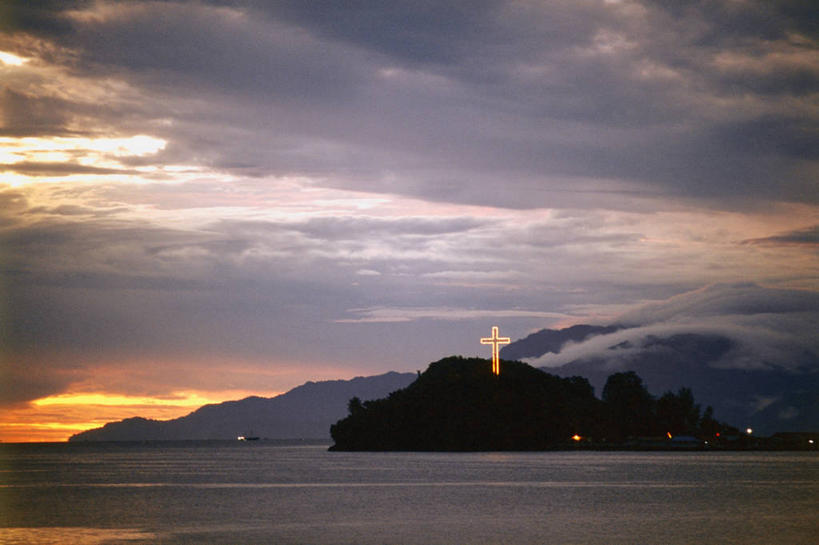 无人,横图,室外,日落,印度尼西亚,巴布亚新几内亚,十字架,海岸线,摄影,宗教,基督教,剪影,海景,彩图