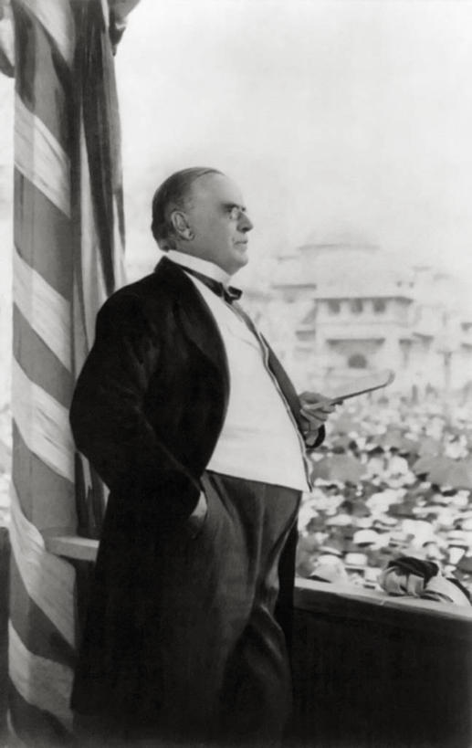 西方人,成年人,老年人,一个人,竖图,黑白,室外,侧面,欧洲,纽约,美国,欧洲人,仅一个男性,仅一个人,仅一个中年男性,历史,演讲,摄影,总统,肖像,政府,群众,美国总统,麦金利峰,威廉.麦金莱,威廉.麦金利,老年男性,男人,男性,中年男性,白种人,演说家