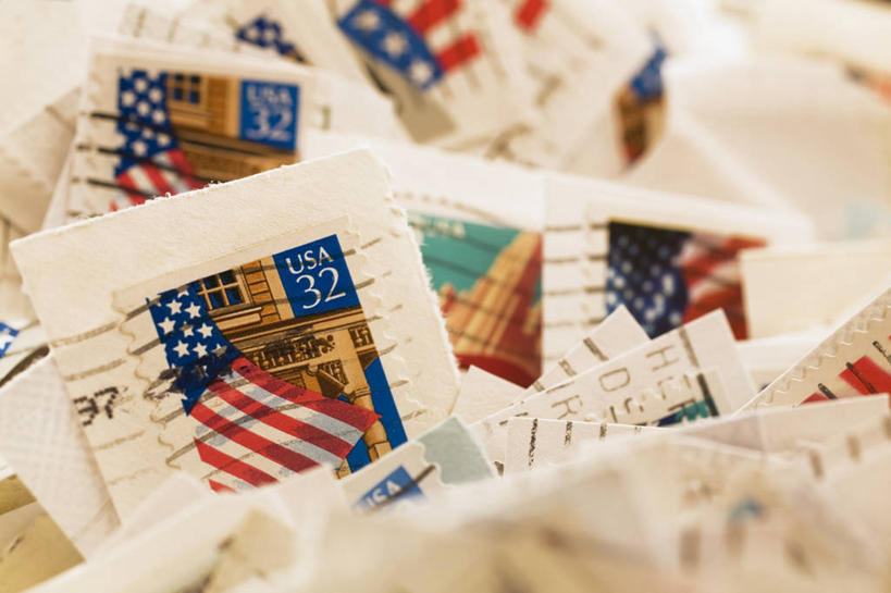 无人,竖图,俯视,室内,特写,白天,森林,树林,植物,旗帜,国旗,美国,一堆,堆叠,堆积,朦胧,模糊,英文,标志,数字,文字,字符,字母,标识,树,树木,红色,绿色,摄影,阿拉伯数字,影棚,生长,成长,堆,英文字母,北美,北美洲,邮票,美洲,北亚美利加洲,亚美利加洲,旗,半身,彩图,高角度拍摄,影棚拍摄,拍摄,邮戳