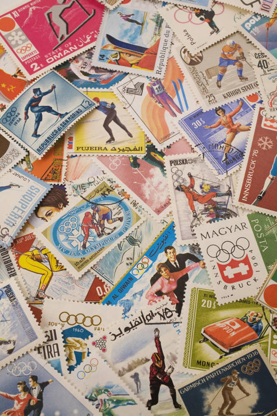 无人,竖图,俯视,室内,特写,白天,锻炼,快乐,比赛,运动,竞争,森林,树林,植物,一堆,堆叠,堆积,朦胧,模糊,英文,标志,数字,文字,字符,字母,娱乐,标识,树,树木,红色,绿色,休闲,奥运,摄影,阿拉伯数字,影棚,生长,成长,堆,英文字母,体育运动,邮票,体育,半身,彩图,高角度拍摄,影棚拍摄,健身,拍摄,邮戳