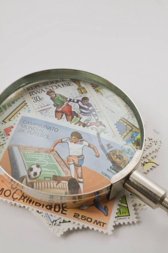 无人,竖图,俯视,室内,特写,白天,锻炼,快乐,比赛,运动,竞争,仪器,森林,树林,植物,一堆,堆叠,堆积,检查,朦胧,模糊,反射,分析,科学,英文,标志,放大镜,数字,文字,字符,字母,娱乐,标识,树,树木,一个,红色,绿色,观察,休闲,奥运,清晰,探索,摄影,阿拉伯数字,影棚,生长,放大,单个,成长,观看,堆,英文字母,仔细,透镜,凸透镜,聚焦,体育运动,关注,邮票,光学,清楚,体育,半身,彩图,高角度拍摄,影棚拍摄,健身,拍摄,邮戳