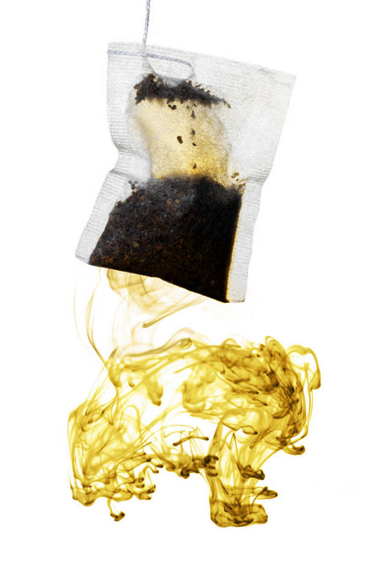 无人,竖图,室内,特写,白天,白色背景,正面,幸福,茶,阴影,光线,影子,墙,灯光,茶叶,娱乐,茶包,墙壁,墙面,享受,休闲,温馨,放松,乐趣,摄影,影棚,提神,舒适,袋泡茶,醒脑,一包,彩图,影棚拍摄,拍摄