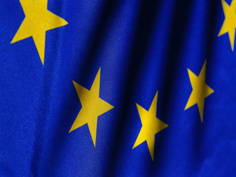 无人,横图,室外,特写,白天,正面,旗帜,国旗,阴影,褶皱,透明,光线,影子,星星,辉煌,黄色,蓝色,阳光,健康,星形,活泼,希望,暖色,光辉,五角形,联合,理智,沉静,光明,联结,冷色,高深,功名,冷淡,轻快,团结,旗,五角星,彩图