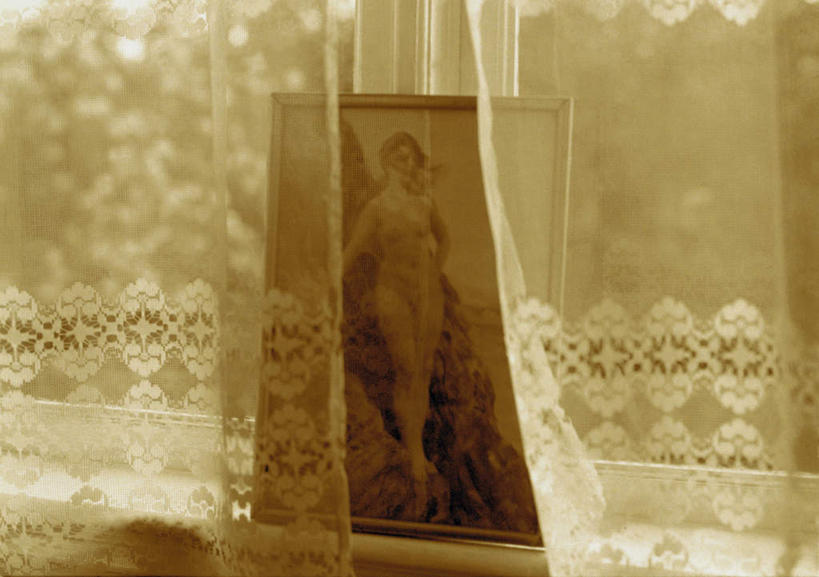 无人,横图,室内,白天,正面,绘画,性感,油画,阴影,花纹,艺术,光线,图案,影子,古典,文化,白色,阳光,工艺品,品味,美术,高雅,一幅,纱帘,美学,女性,彩图