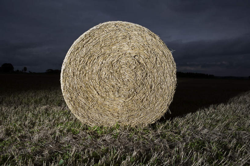 无人,横图,室外,白天,正面,旅游,度假,草地,草坪,美景,日落,植物,瑞典,欧洲,草堆,景观,晚霞,乌云,霞光,云,云朵,落日,干草,云彩,娱乐,草,一个,绿色,白云,自然,黄昏,草垛,享受,休闲,景色,彩霞,放松,单个,斯堪的纳维亚,自然风光,北欧,斯堪的纳维亚半岛,瑞典王国,夕照,夕阳,彩图,斜阳