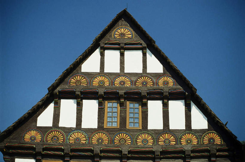 无人,家,横图,室外,特写,白天,正面,德国,欧洲,阴影,光线,影子,房屋,屋子,楼房,住宅,蓝色,蓝天,天空,阳光,天,精致,优美,西欧,精美,德意志联邦共和国,精彩,精巧,萨克森州,萨克森自由州,彩图,房子