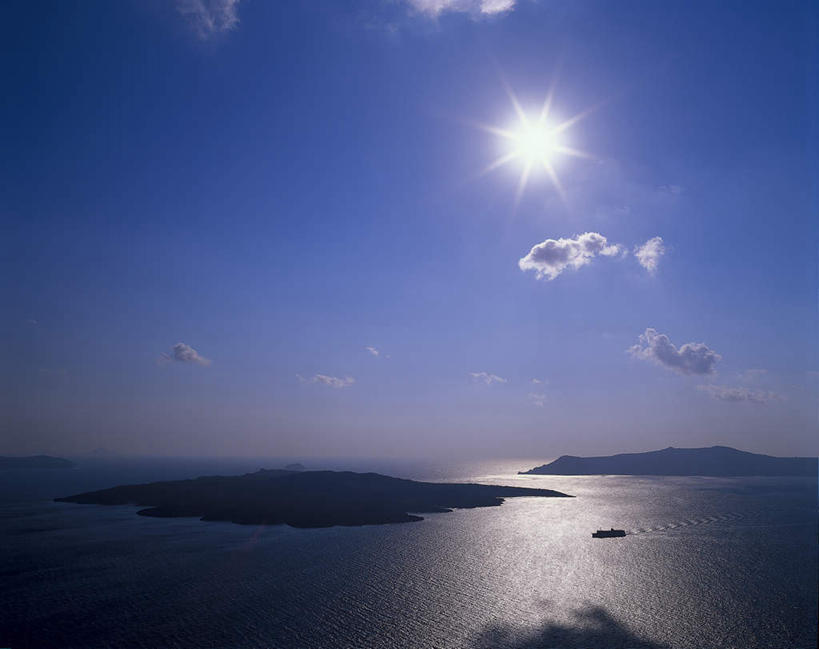 无人,横图,室外,白天,正面,度假,岛屿,湖,湖泊,美景,水,轮船,船,德国,欧洲,阴影,波纹,飞溅,溅,光线,液体,影子,岛,湖面,景观,水滴,水流,水面,云,云朵,云彩,娱乐,水珠,蓝色,白云,蓝天,水纹,天空,阳光,船尾波,交通工具,波浪,湖水,天,享受,休闲,景色,放松,晴朗,西欧,喷洒,载具,德意志联邦共和国,巴伐利亚,巴伐利亚州,拜恩州,拜恩自由州,贝希特斯加登,贝希特斯加登县,列岛,群岛,诸岛,晴空,彩图