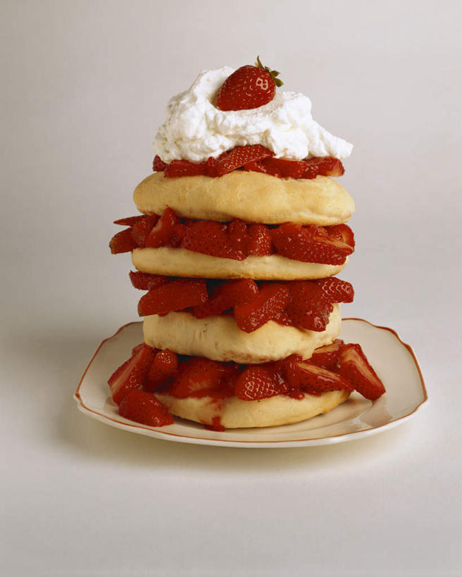 点心,无人,竖图,俯视,室内,特写,白天,下午茶,草莓,浆果,餐具,许多,阴影,堆积,光线,碟子,盘,影子,食品,甜点,甜品,很多,蛋挞,食物,糕点,一个,盘子,碟,奶油,单个,乳制品,聚集,积累,烤薄饼,激凌,克林姆,淇淋,聚积,沉积,堆集,蛋塔,洋莓,水果皇后,红莓,地莓,彩图,高角度拍摄