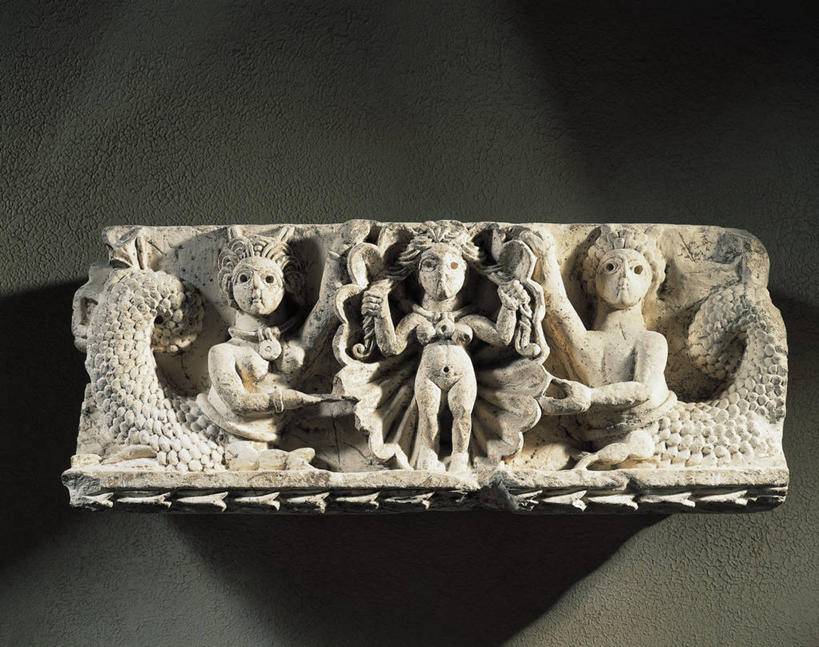 裸体,无人,横图,雕塑,拿着,历史,古代,摄影,宗教,希腊神话,石灰石,古埃及文明,古代文明,美术工艺,彩图,影棚拍摄,维纳斯的诞生,浅浮雕,美人鱼,过去