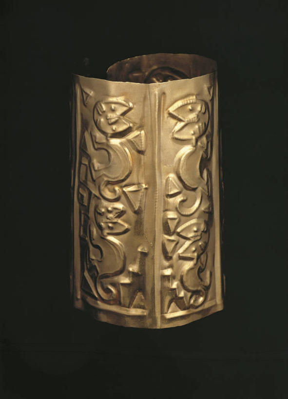 无人,横图,竖图,正面,珠宝,秘鲁,黑色背景,历史,古代,一个,摄影,手镯,单个,美术工艺,彩图,影棚拍摄,拉美文明,过去