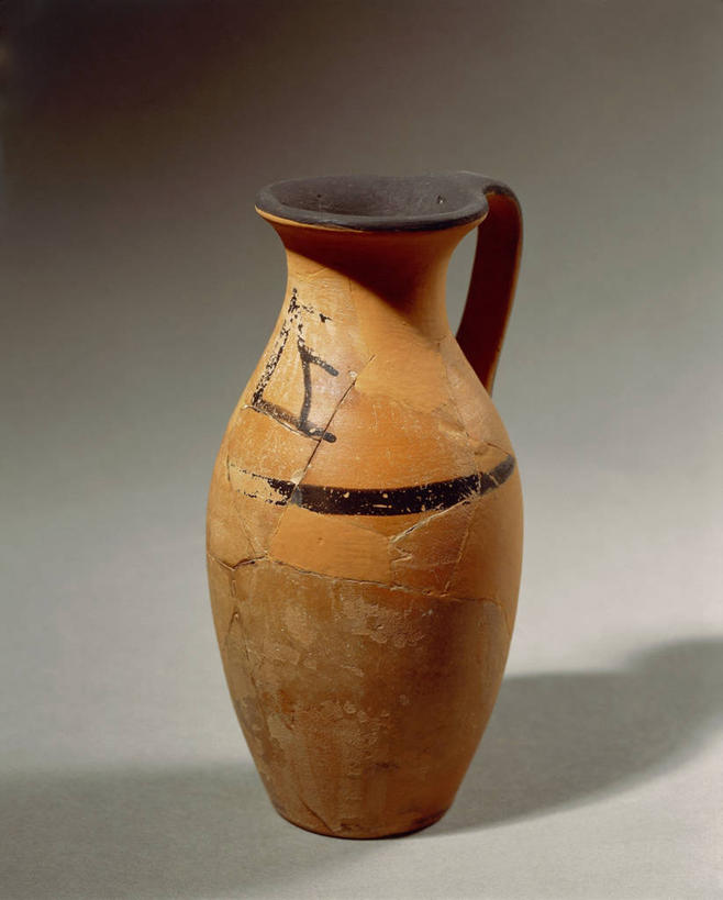 无人,竖图,花瓶,灰色背景,艺术,陶瓷制品,历史,古代,一个,灰色,摄影,单个,简单,划痕,古希腊,古代文明,美术工艺,彩图,影棚拍摄,过去