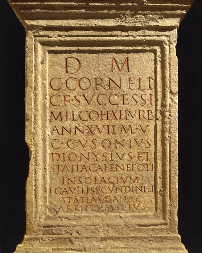 无人,竖图,正面,意大利,黑色背景,历史,古罗马,古代,一个,摄影,单个,古代文明,拉丁文,美术工艺,彩图,影棚拍摄,乌迪内,过去