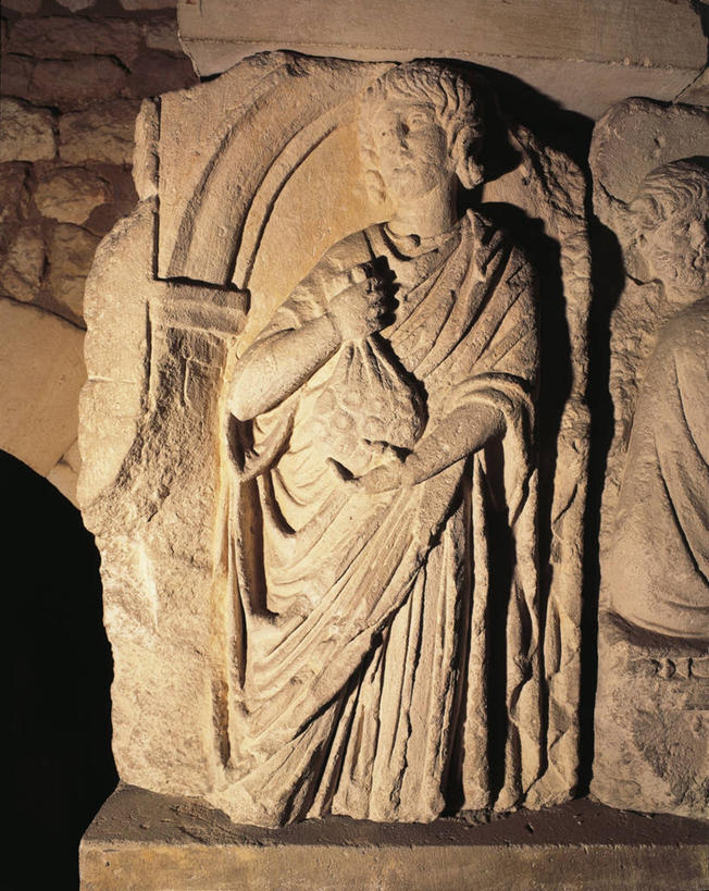 无人,竖图,室内,特写,雕塑,标志,符号,拿着,标识,古罗马,古代,金融,摄影,钱袋,付款,宽外袍,性别符号,美术工艺,彩图,浅浮雕,男性符号