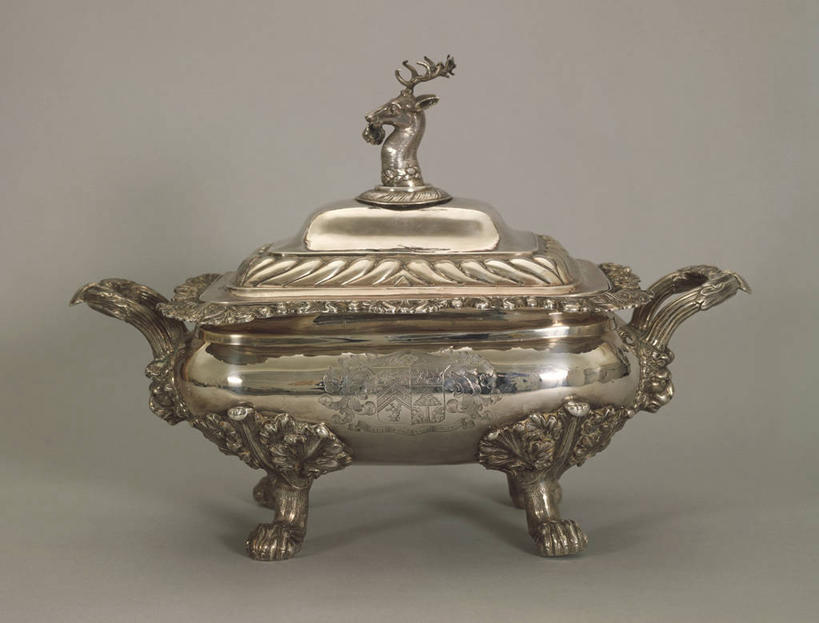 无人,横图,鹿,餐具,银,雕塑,灰色背景,装饰,光线,金属,光芒,历史,汤碗,古代,一个,灰色,财富,摄影,单个,古董,考古学,雄鹿,华贵,盾形徽章,美术工艺,彩图,影棚拍摄,雕刻术