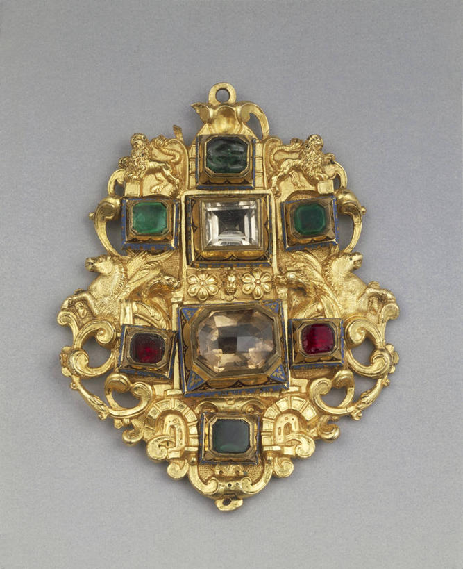 无人,竖图,特写,雕塑,金属,文艺复兴,历史,黄金,一个,摄影,单个,石英,项坠,祖母绿,美术工艺,彩图,影棚拍摄