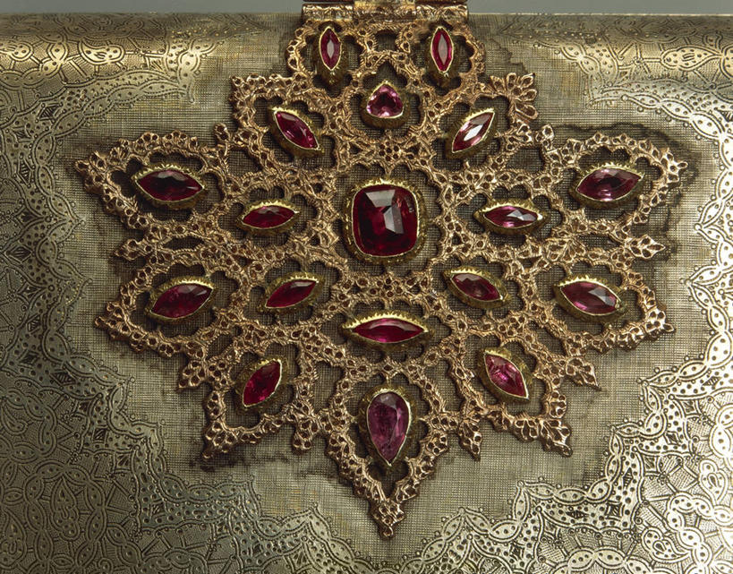 无人,横图,特写,文字,盒子,摄影,化妆包,古董,华贵,红宝石,式样,美术工艺,彩图,影棚拍摄