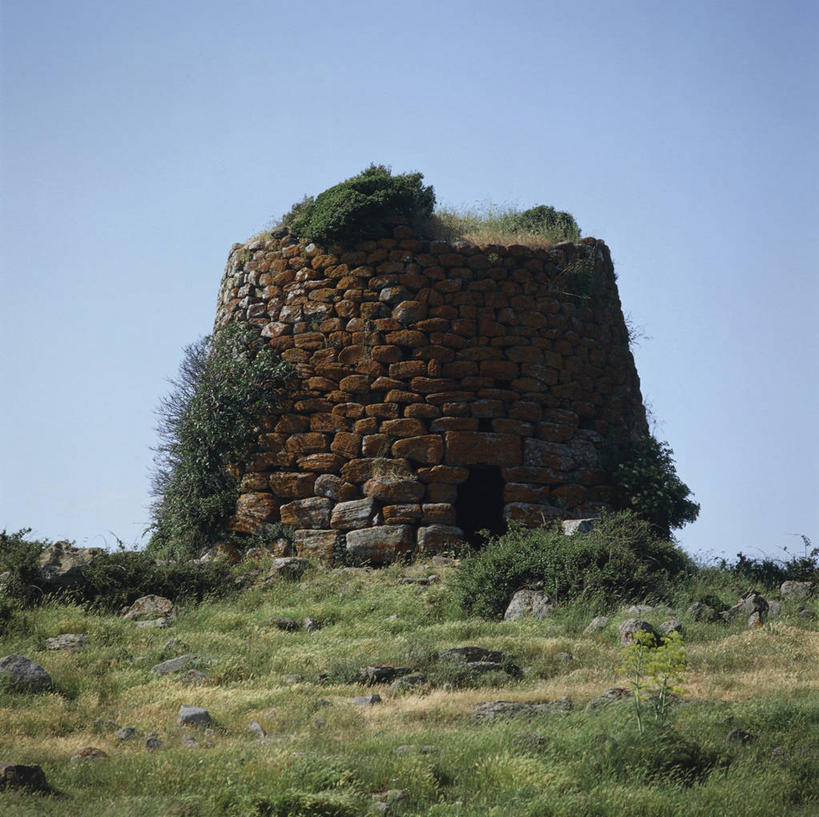 无人,横图,方图,室外,白天,建筑,意大利,废墟,草,摄影,考古学,古代文明,撒丁岛,史前时代,彩图