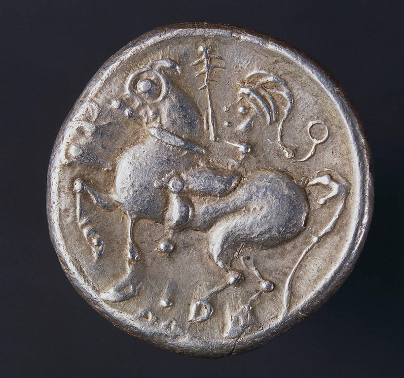 无人,横图,马,骑马,黑色背景,一个,金融,摄影,单个,式样,美术工艺,硬币,彩图,影棚拍摄