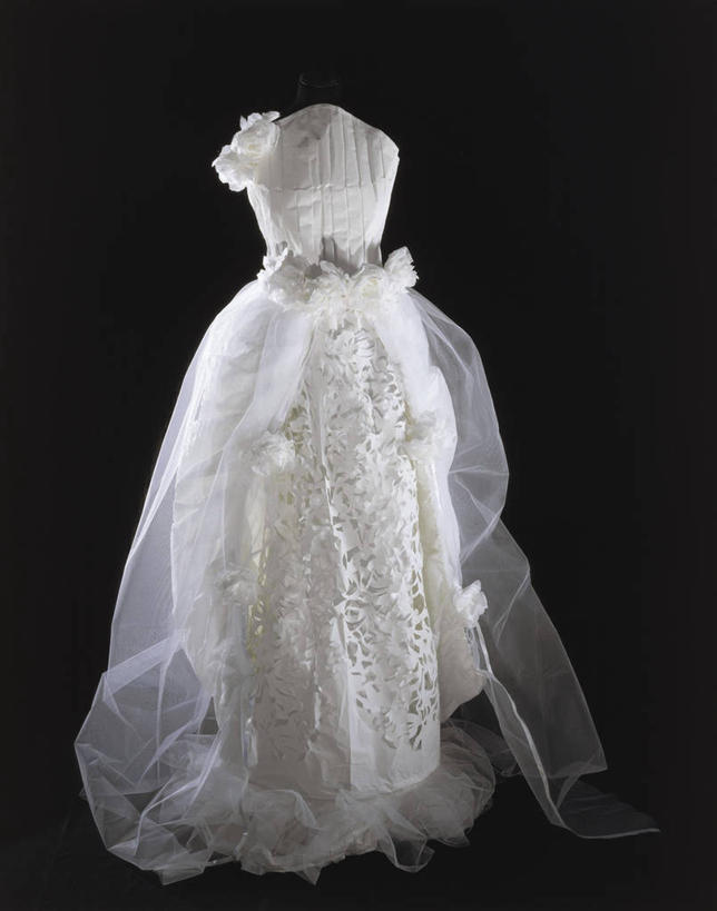 无人,竖图,正面,婚纱,时尚,黑色背景,纸,历史,一个,摄影,单个,面纱,创造力,想法,美术工艺,设计,彩图,影棚拍摄