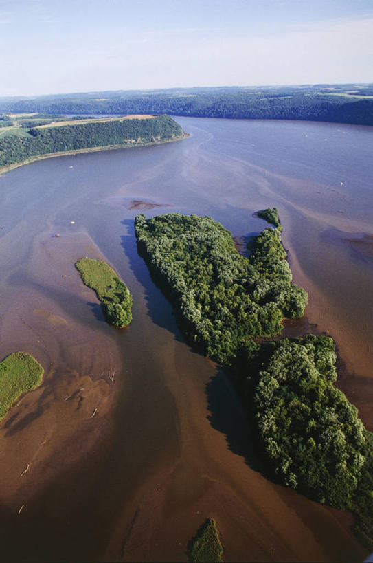 无人,竖图,俯视,室外,白天,旅游,度假,河流,美景,森林,美国,岛,地形,景观,娱乐,风景,自然,享受,休闲,景色,放松,摄影,宁静,北美,北美洲,自然风光,美洲,纽约州,帝国之州,帝国州,宾夕法尼亚,北亚美利加洲,亚美利加洲,自然地理,彩图,高角度拍摄,美利坚合众国,萨斯奎哈纳河