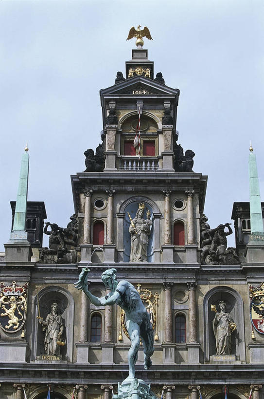 无人,竖图,室外,白天,建筑,雕塑,比利时,欧洲,雕像,图像,概念,摄影,权威,人造,政府大楼,主题,市政厅,政府,构图,安特卫普,法兰德斯,彩图,旅行,时空
