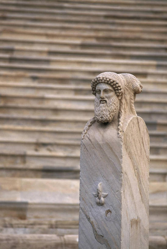 无人,体育馆,运动场,竖图,室外,特写,白天,仰视,重复,运动,雕塑,希腊,欧洲,标志,雕像,符号,看台,首都,图像,标识,体育场,概念,摄影,地中海文化,南欧,主题,视角,运动馆,性别符号,构图,阿提卡,中部希腊大区,彩图,低角度拍摄,旅行,时空,男性符号,传统文化