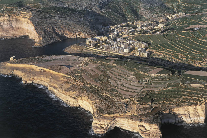 无人,横图,俯视,室外,白天,旅游,度假,海洋,美景,水,欧洲,马耳他,海岸线,河岸,景观,水边,图像,娱乐,风景,自然,享受,休闲,概念,景色,放松,摄影,宁静,地中海,岩层,地中海文化,自然风光,主题,视角,地貌,构图,地质学,戈佐岛,自然地理,岩石,彩图,高角度拍摄,旅行,时空,传统文化