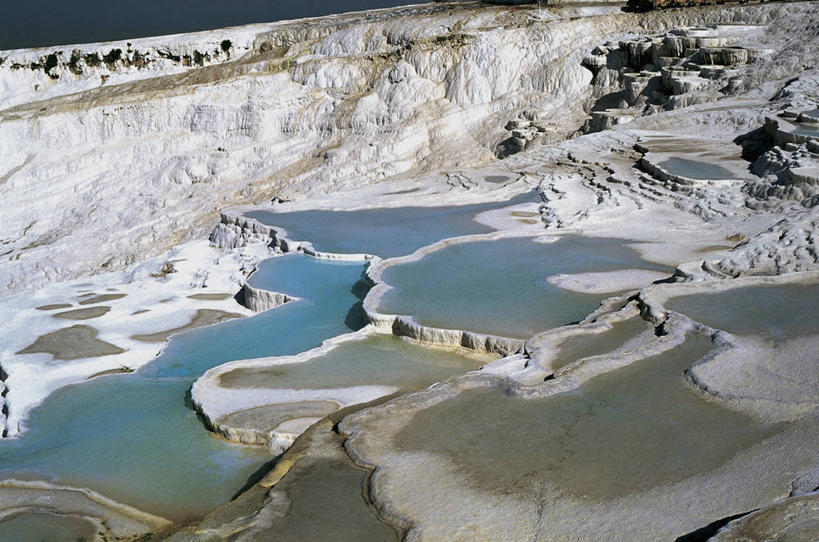 无人,横图,俯视,室外,特写,白天,旅游,度假,美景,水,土耳其,亚洲,粗糙,景观,图像,娱乐,风景,自然,享受,休闲,景色,放松,摄影,毛糙,中东,岩层,自然风光,主题,西亚,自然现象,视角,地貌,构图,地质学,矿物质,自然地理,岩石,彩图,高角度拍摄,棉花堡,时空,粗拙,土耳其共和国,状态,爱琴海地区